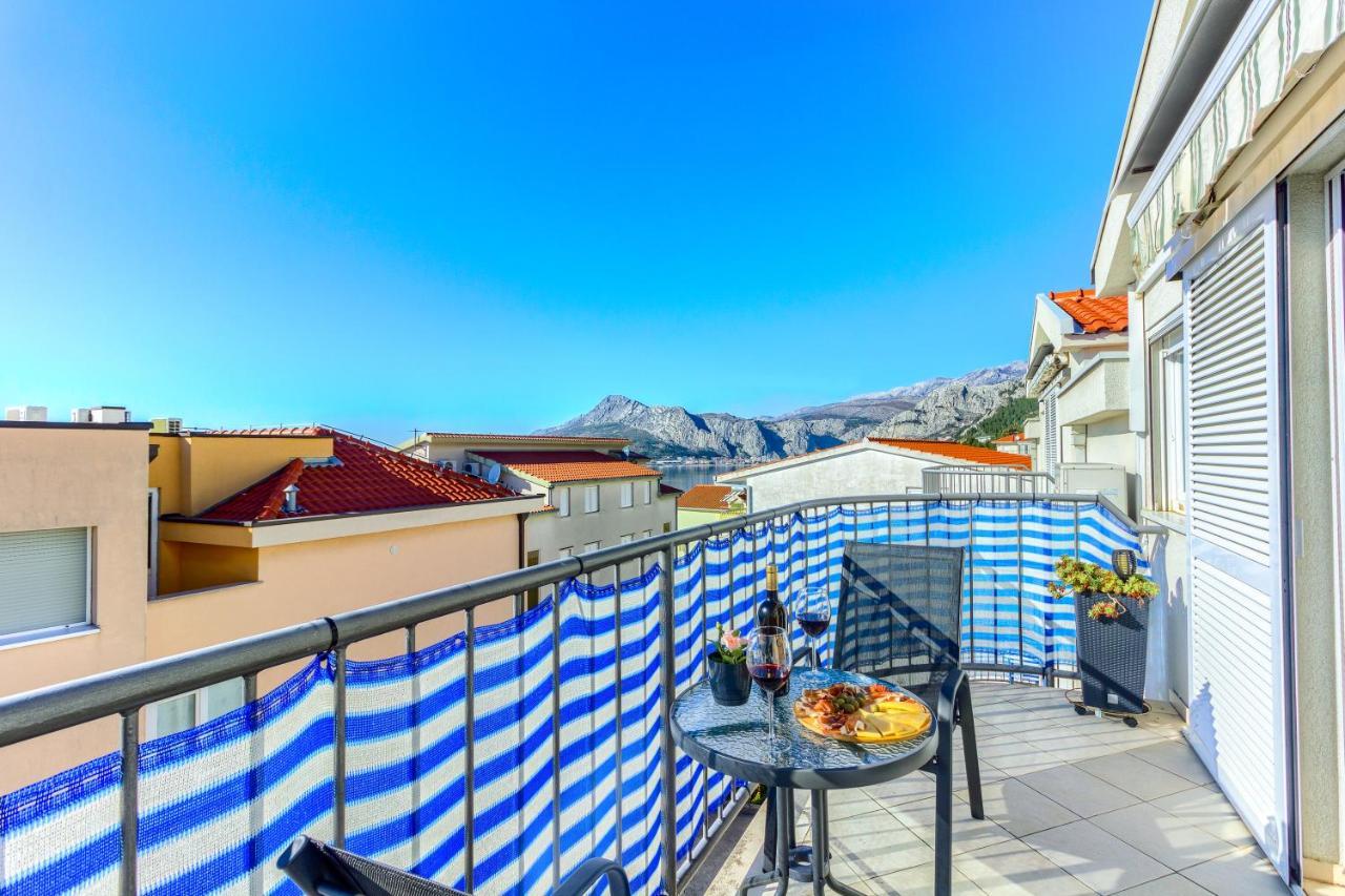 Omis Wind Rose Apartment Exteriör bild