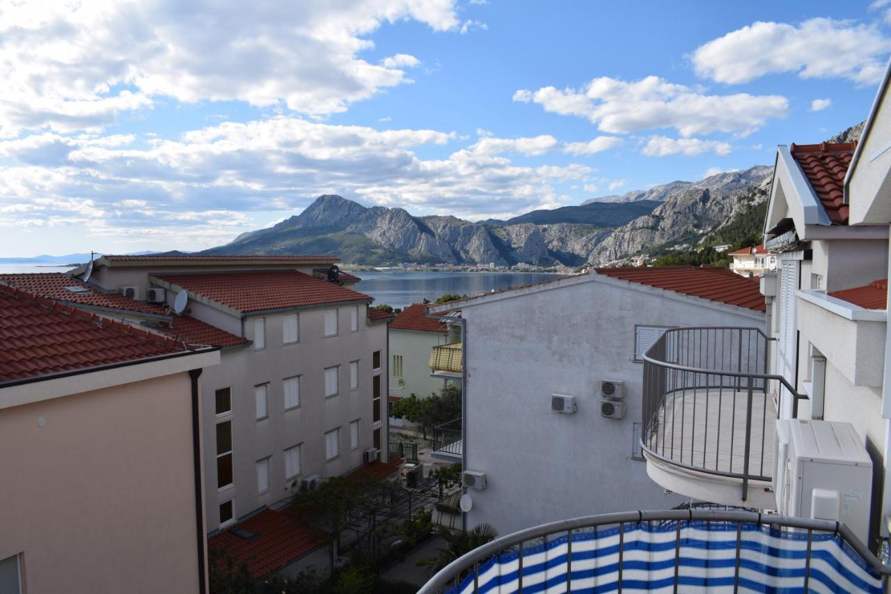 Omis Wind Rose Apartment Exteriör bild